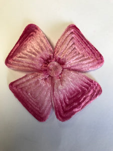 Vintage Velvet Petal Dark Pink