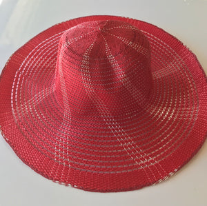 Brim Hat - Fine weave Red