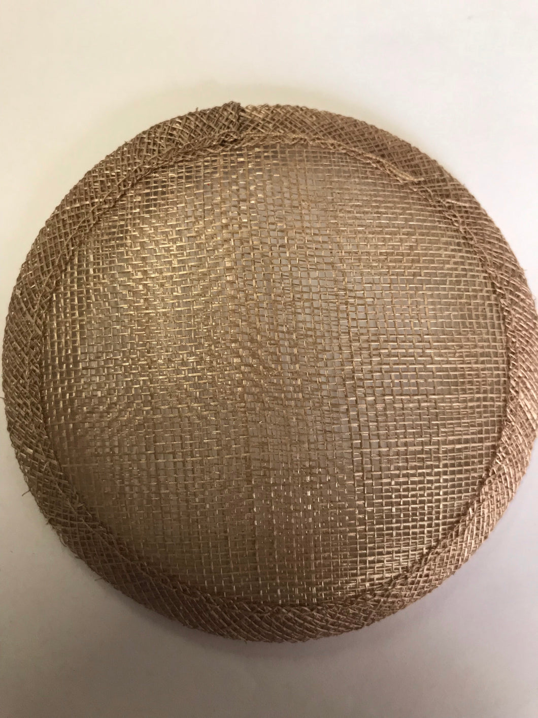 Sinnamay Base Round 10cm Latte