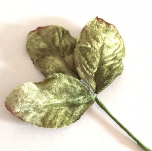 Vintage Velvet Leaves - Green