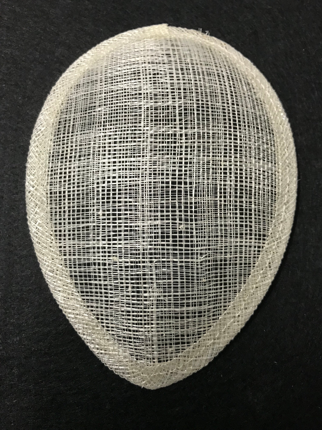 Sinnamay Base Teardrop 11cm x 14cm Cream