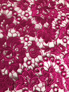 Lace - Guipire Flowers & Circles - Cerise Code 14